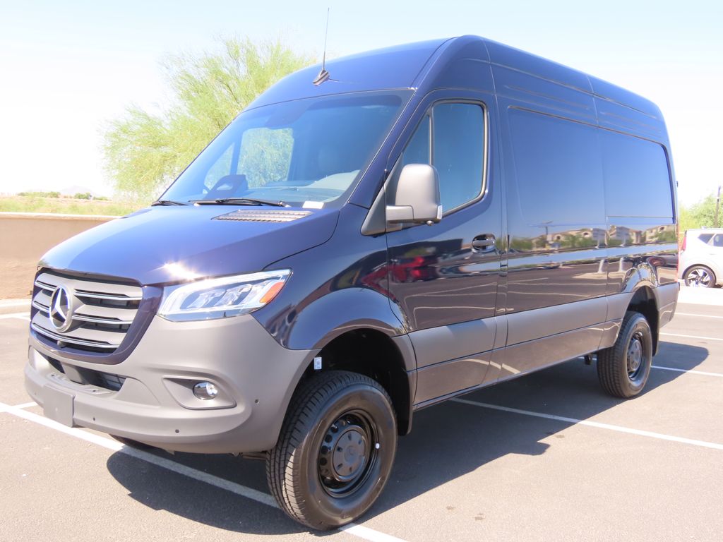 2025 Mercedes-Benz Sprinter Cargo Van Base's photo