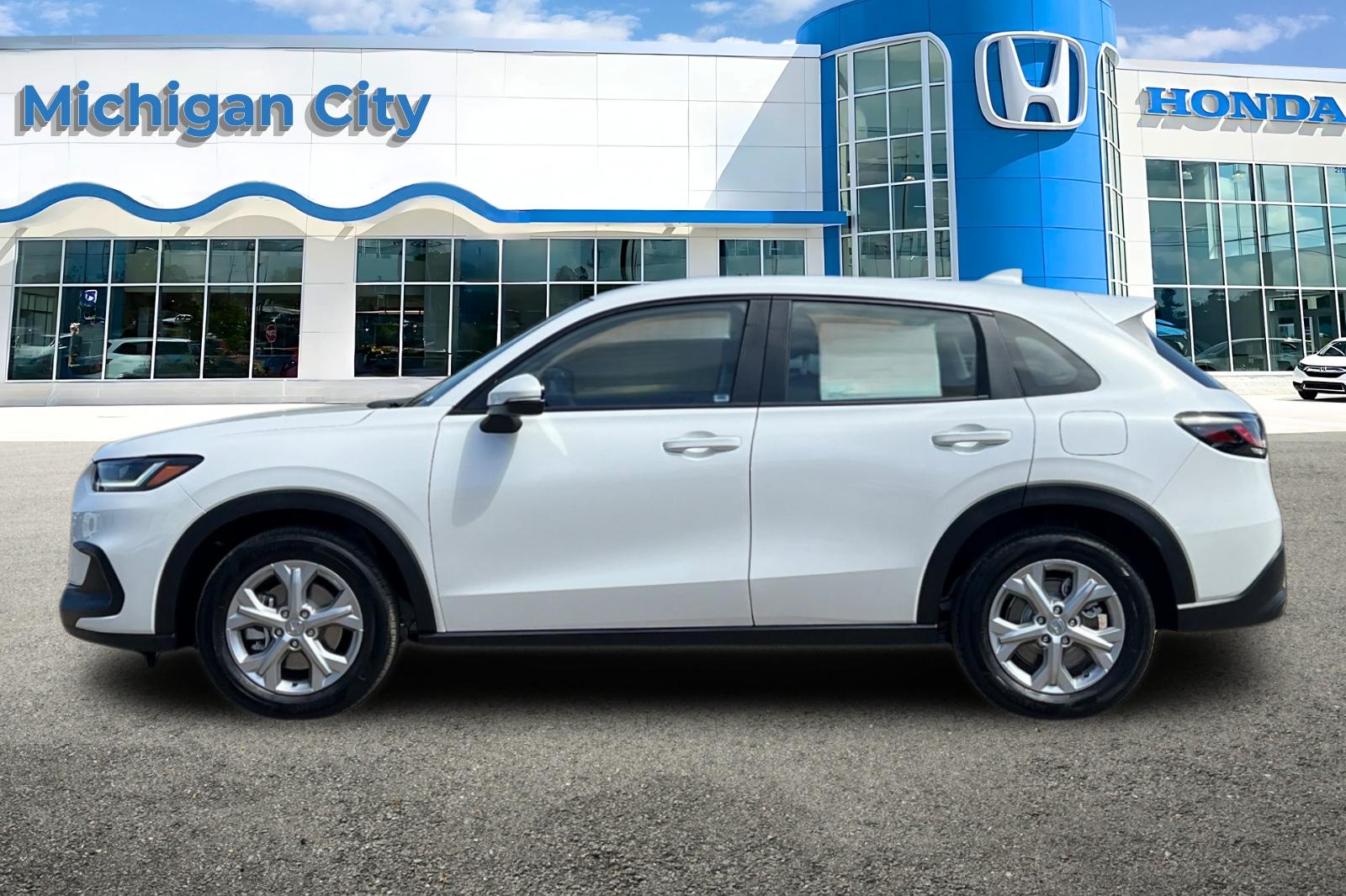 2025 Honda HR-V LX photo 2