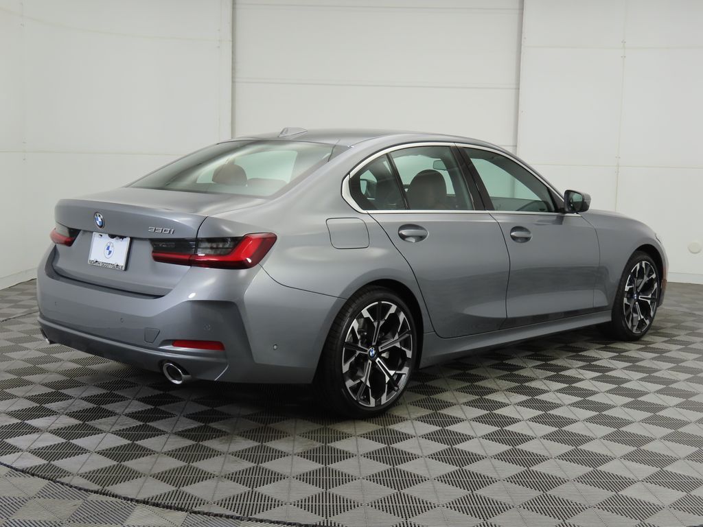 2025 Bmw 330i photo 5