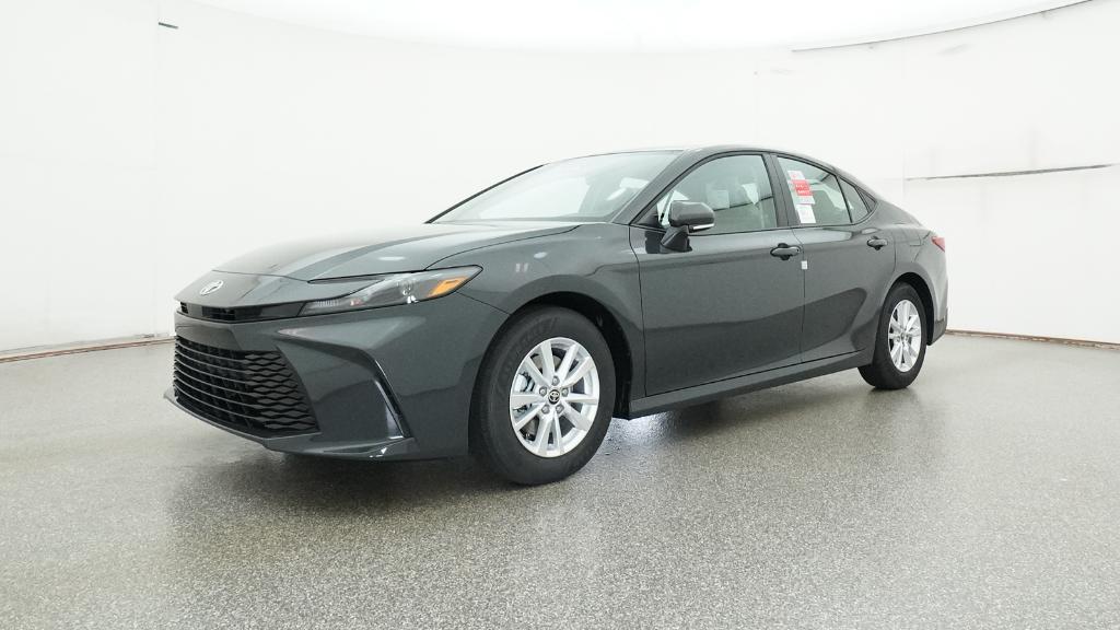 2026 Toyota Camry LE photo 6