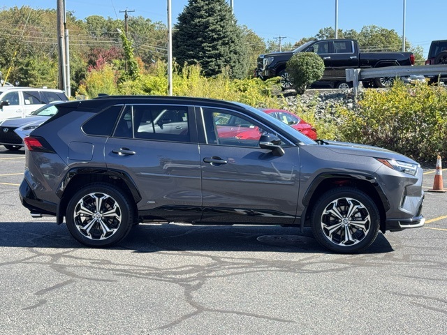 2025 Toyota RAV4 Hybrid XSE photo 6