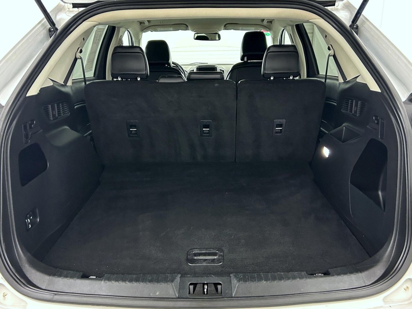 2024 Ford Edge SEL photo 20