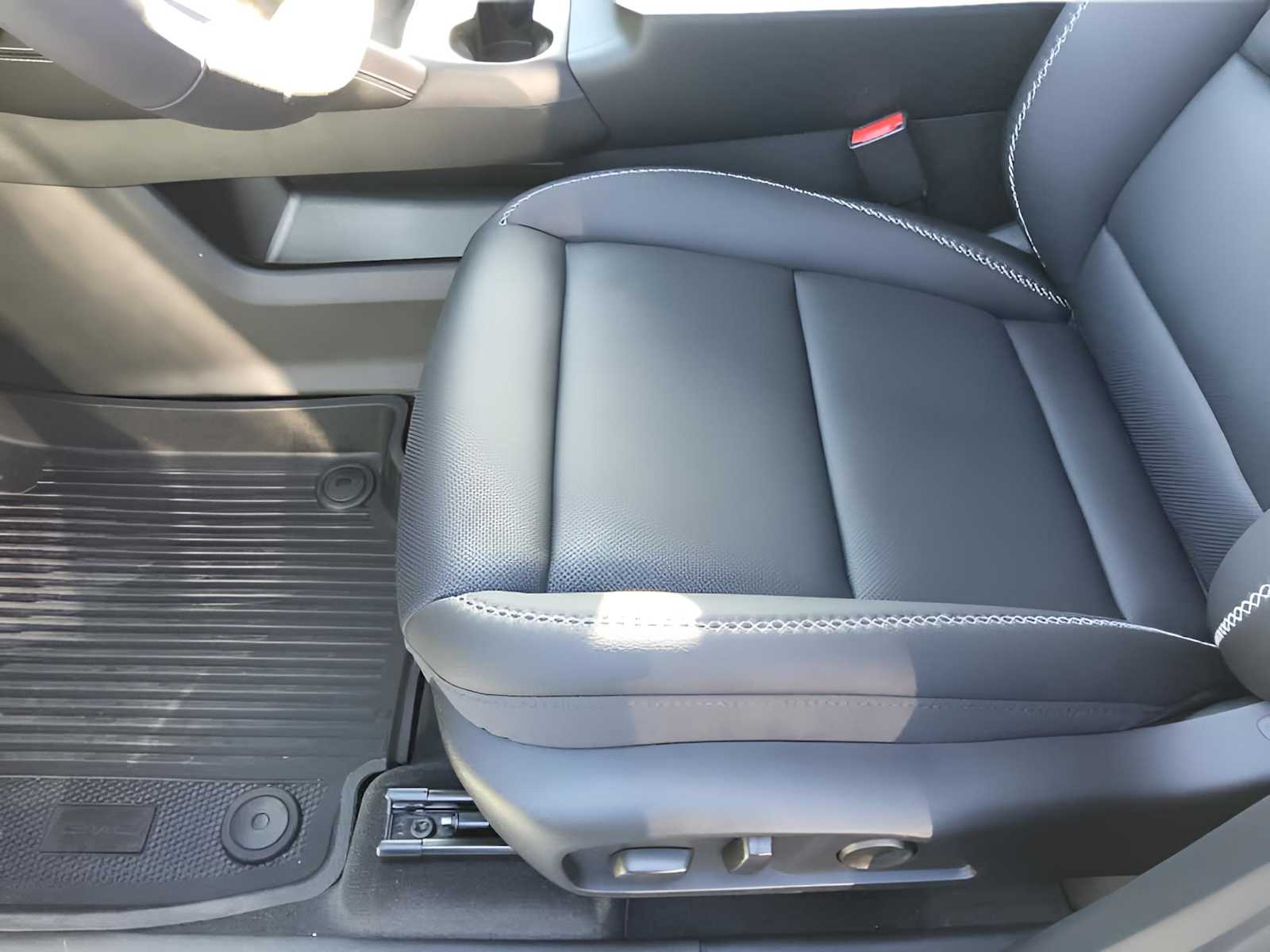 2026 Gmc Terrain Denali photo 4