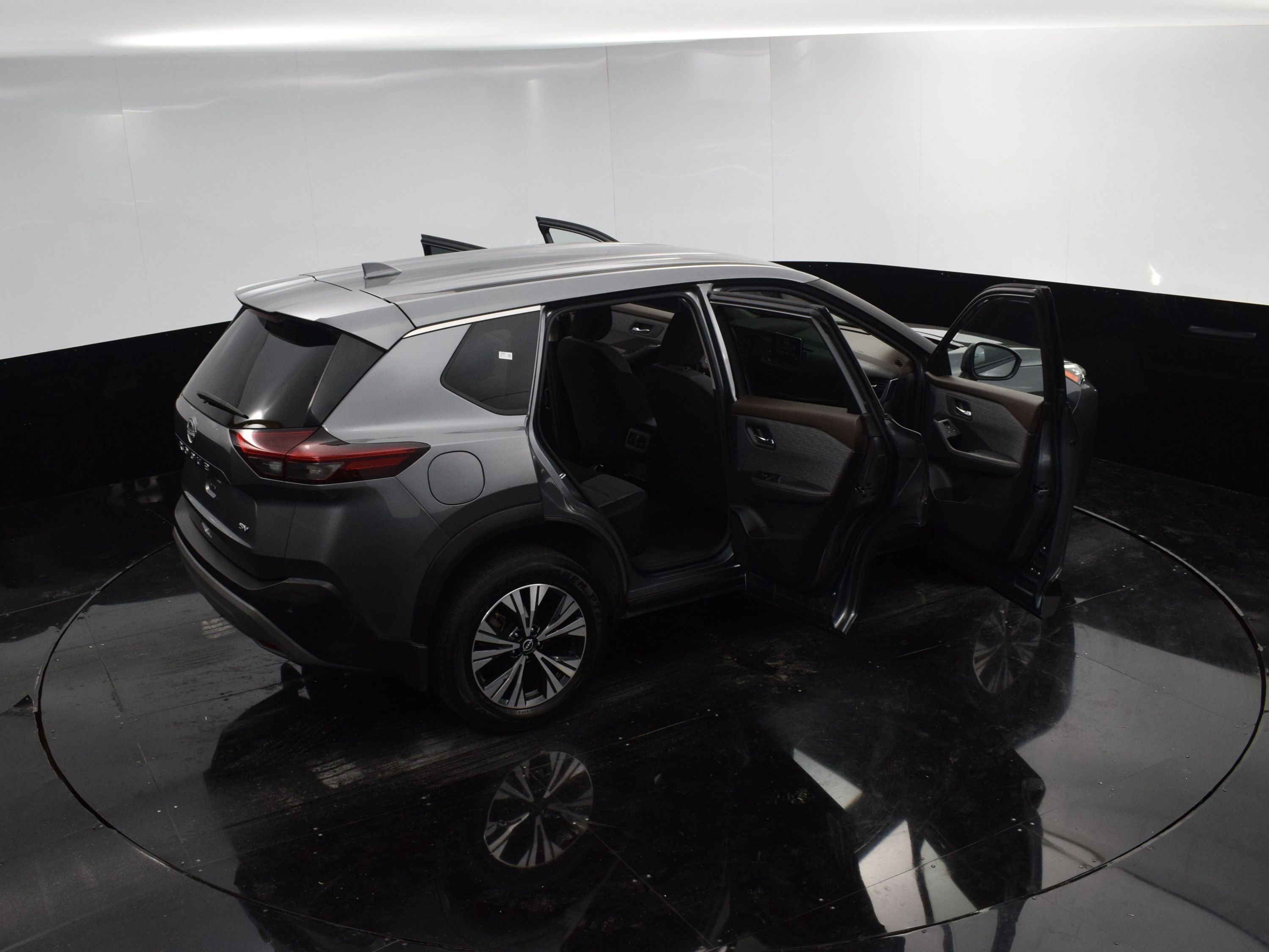 2023 Nissan Rogue SV photo 38