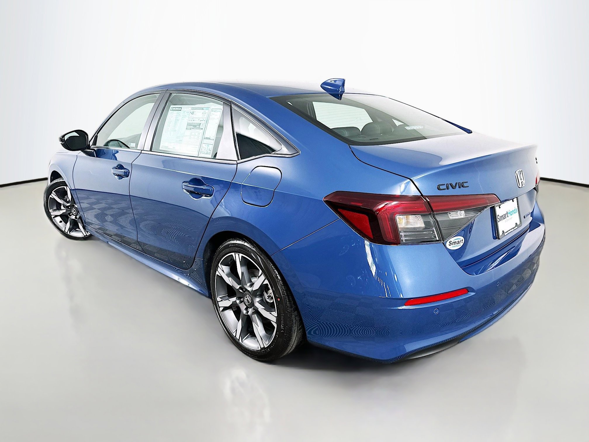 2026 Honda Civic Sport Touring Hybrid photo 4