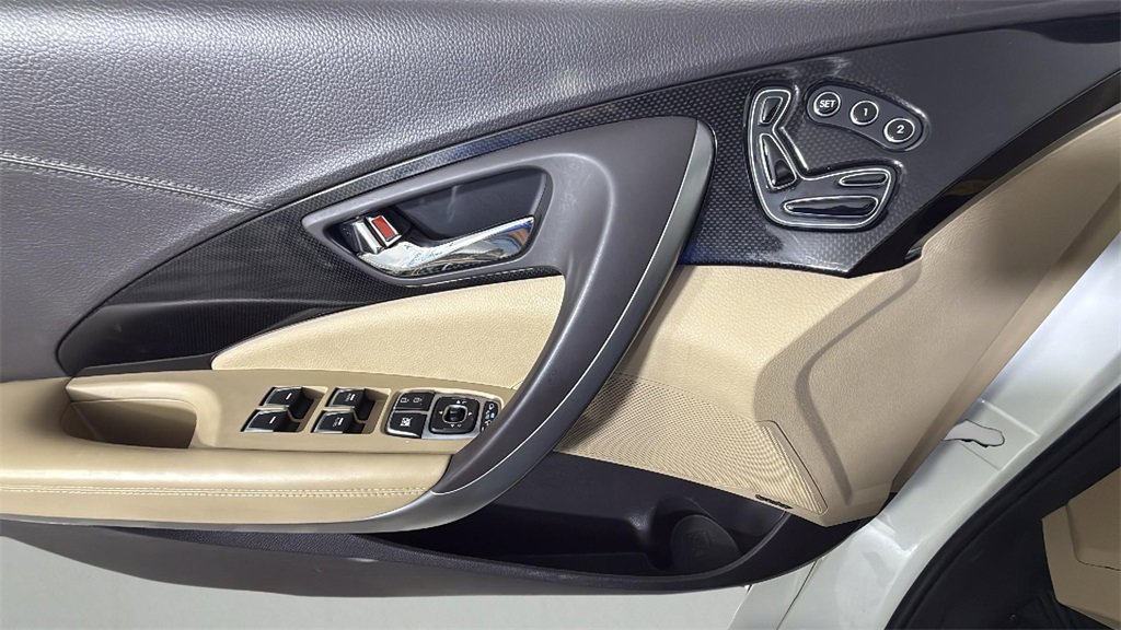 2015 Hyundai Azera Limited photo 22