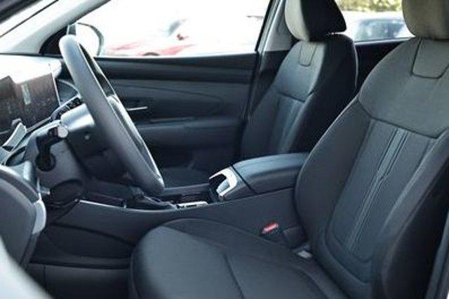 2026 Hyundai Tucson SEL photo 3