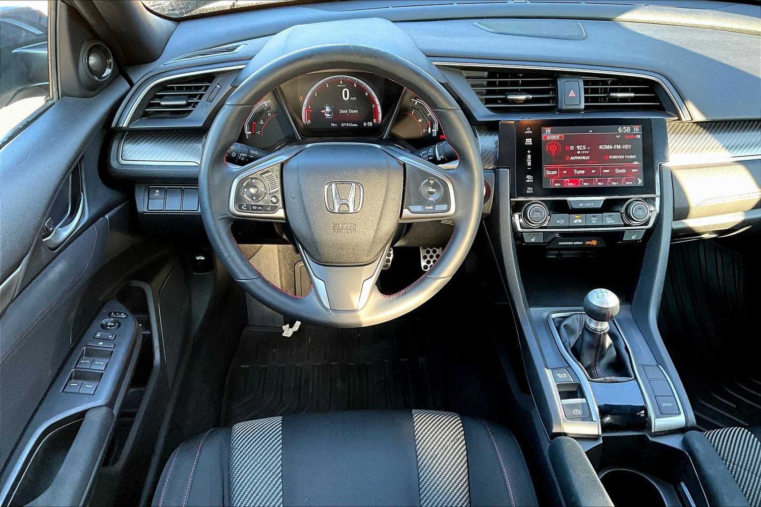 2017 Honda Civic Si photo 5