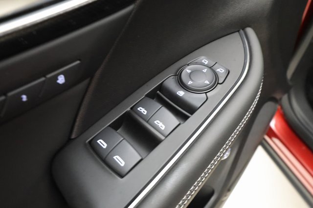 2023 Buick Envision Essence photo 8