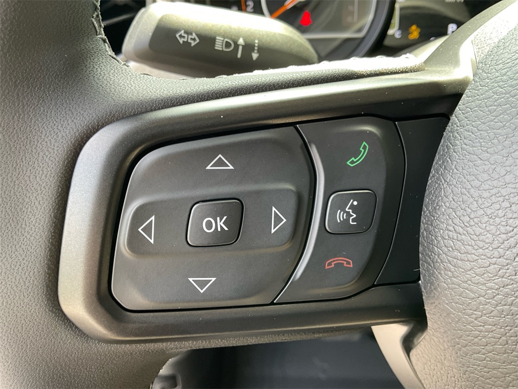 2025 Jeep Gladiator Sport S photo 31