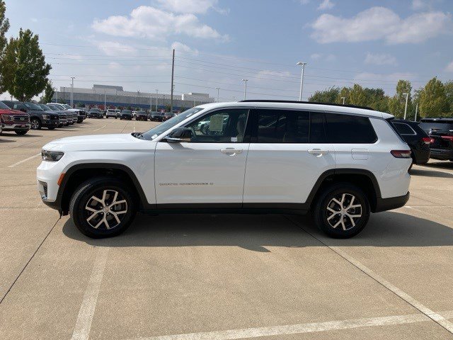 2024 Jeep Grand Cherokee Limited photo 4