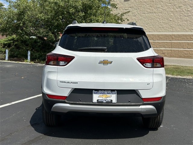 2026 Chevrolet Trailblazer LT photo 4