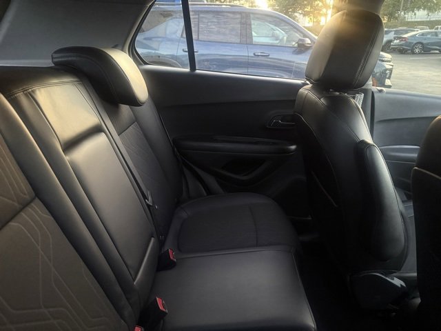 2021 Chevrolet Trax LT photo 4