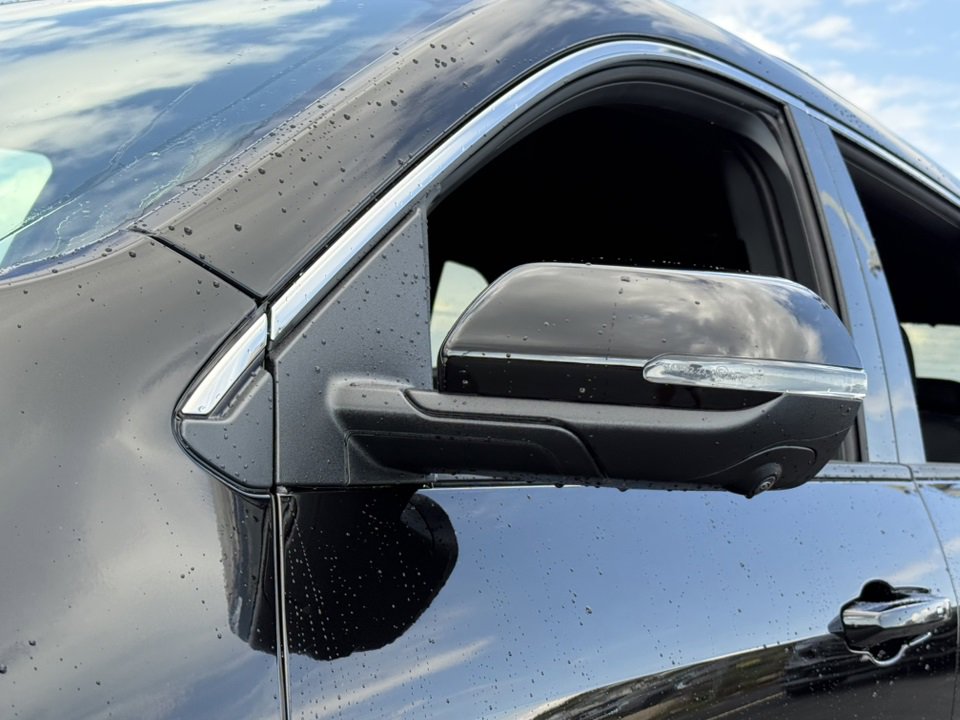 2026 GMC ACADIA - Image 11