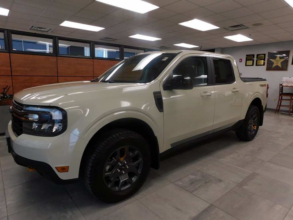 2024 Ford Maverick Lariat's photo