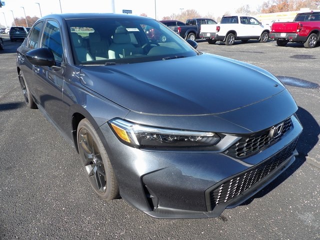 2025 Honda Civic Hatchback Sport's photo