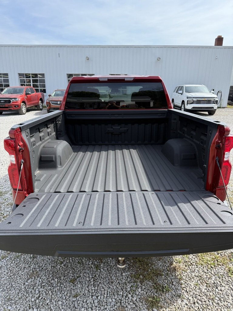 2025 Chevrolet Silverado 1500 RST photo 27