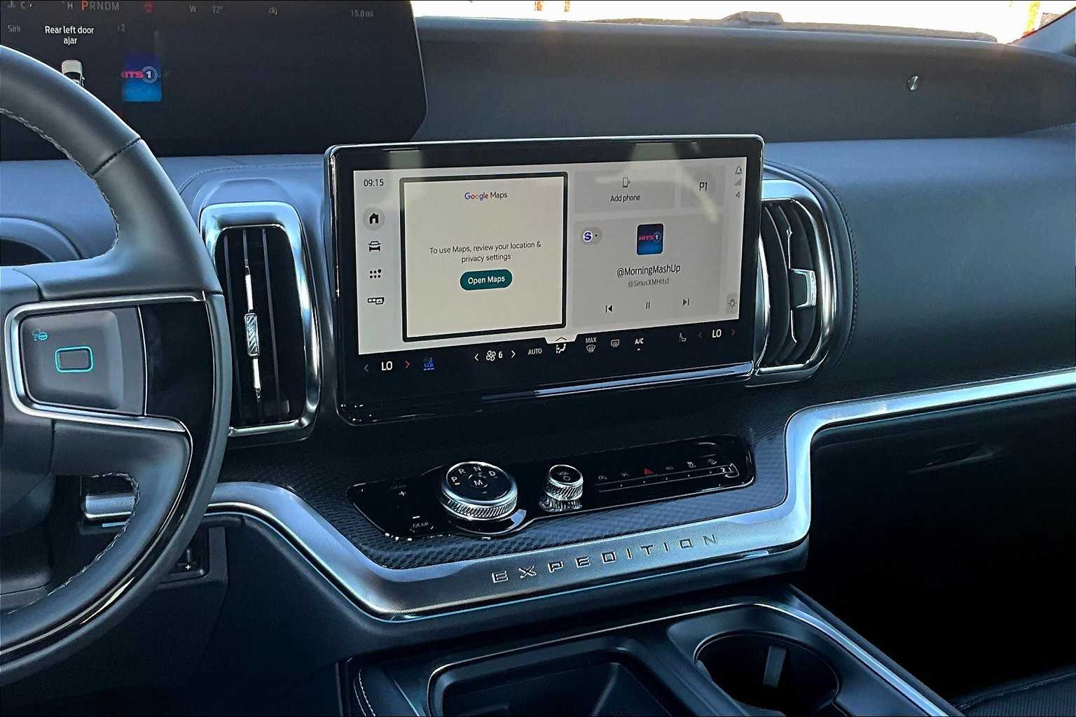 2025 Ford Expedition Platinum photo 6