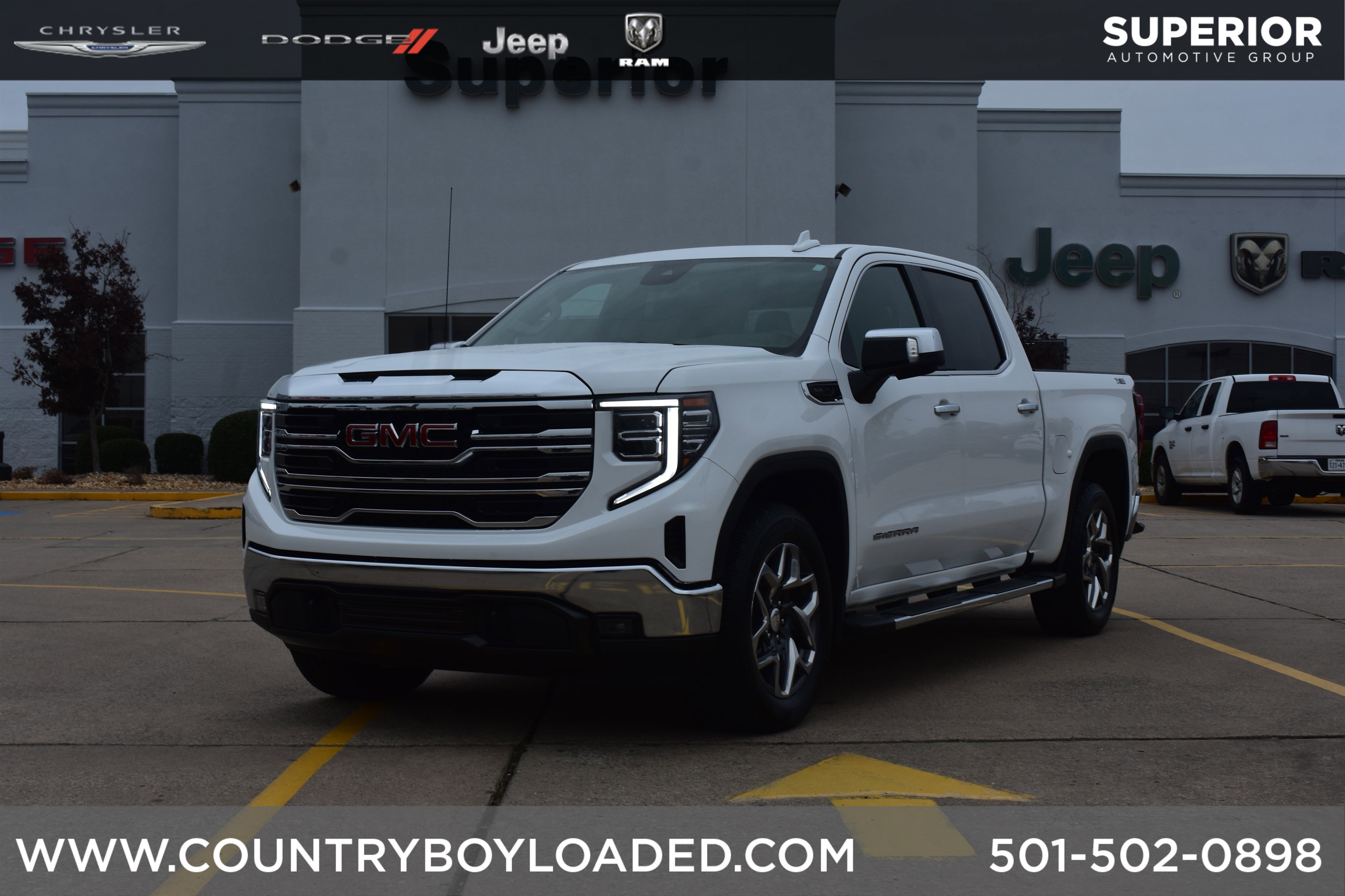 2024 GMC Sierra 1500 SLT's photo