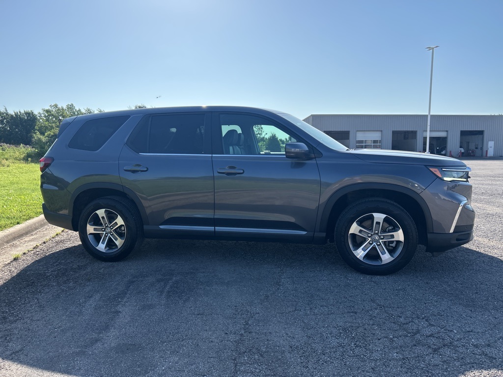 2024 Honda Pilot EX-L photo 4