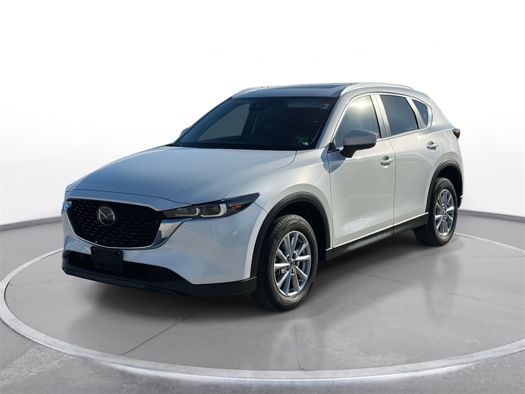 2023 Mazda CX-5 S Preferred package's photo