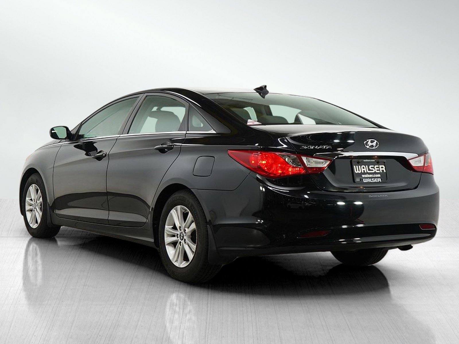 2013 Hyundai Sonata GLS photo 3