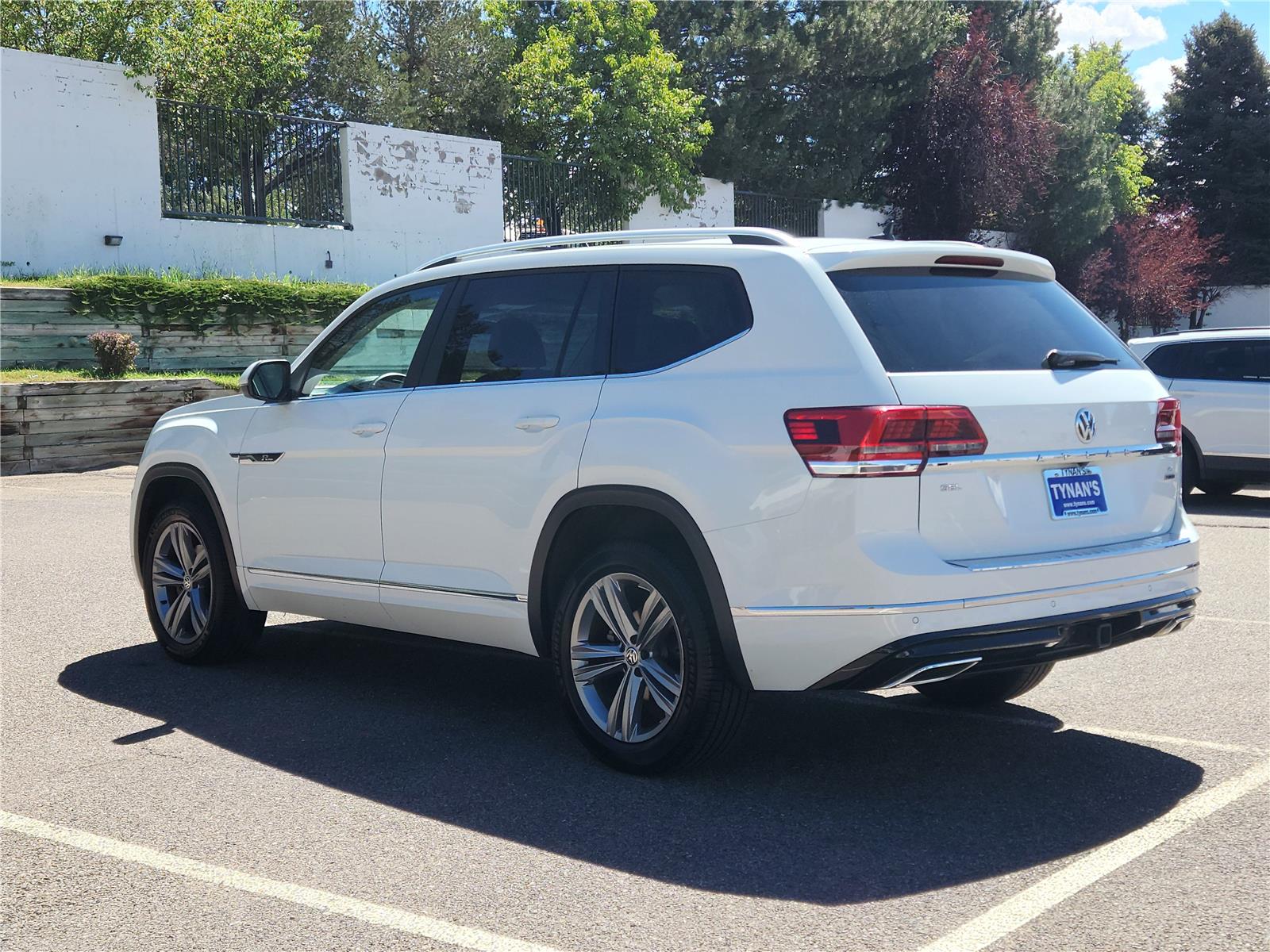 2019 Volkswagen Atlas V6 SEL R-Line photo 4