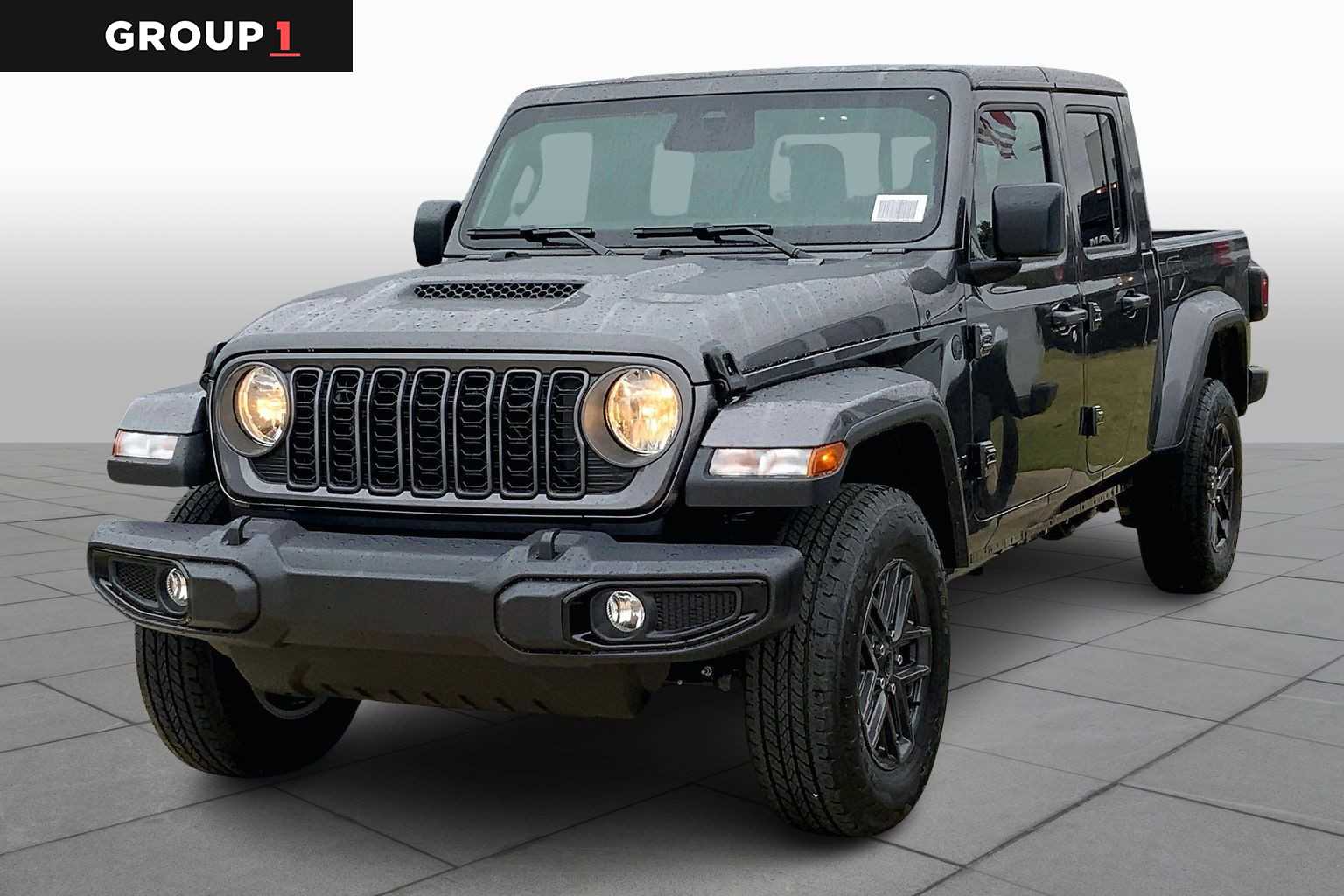 2026 Jeep Gladiator Sport S's photo