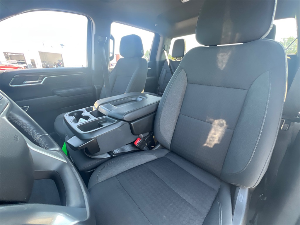 2022 Chevrolet Silverado 1500 LT photo 25