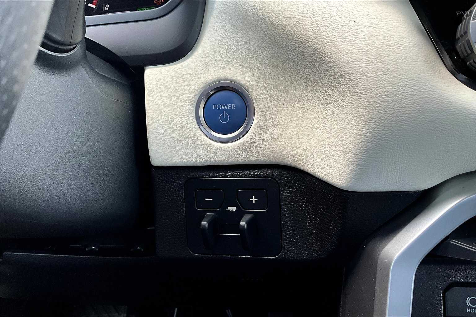 2022 Toyota Tundra CapStone photo 30