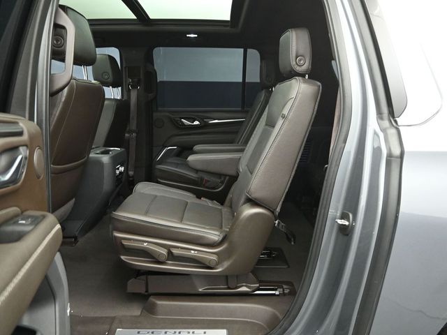 2022 GMC YUKON XL - Image 23