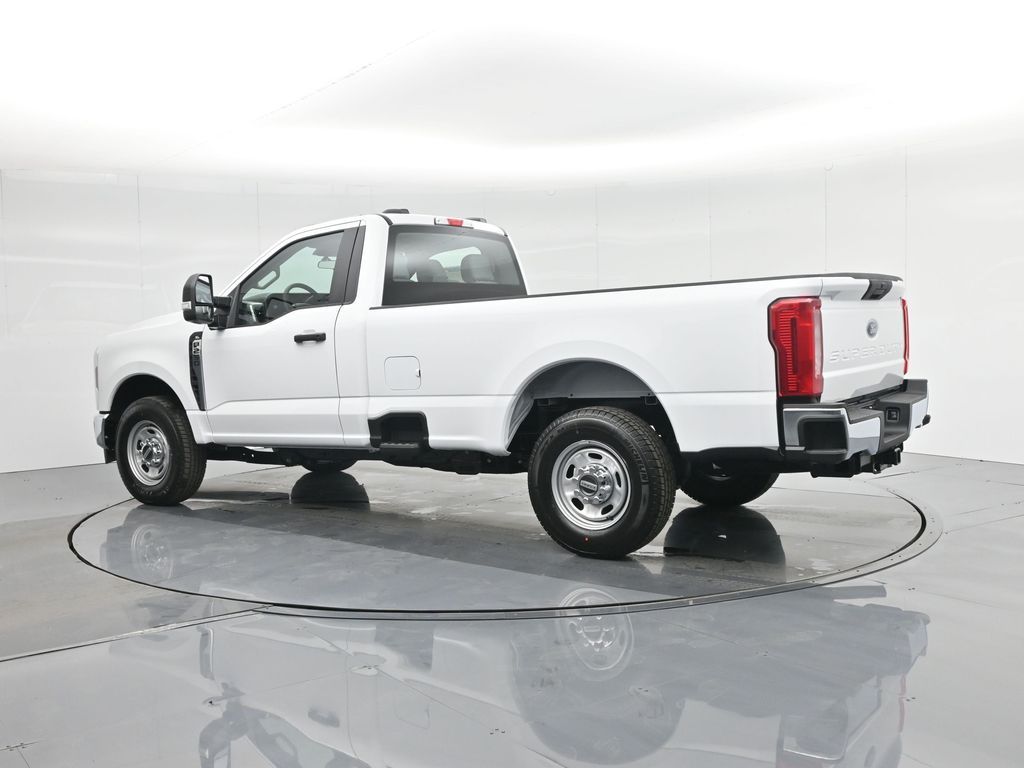 2025 Ford F-250 Super Duty XL