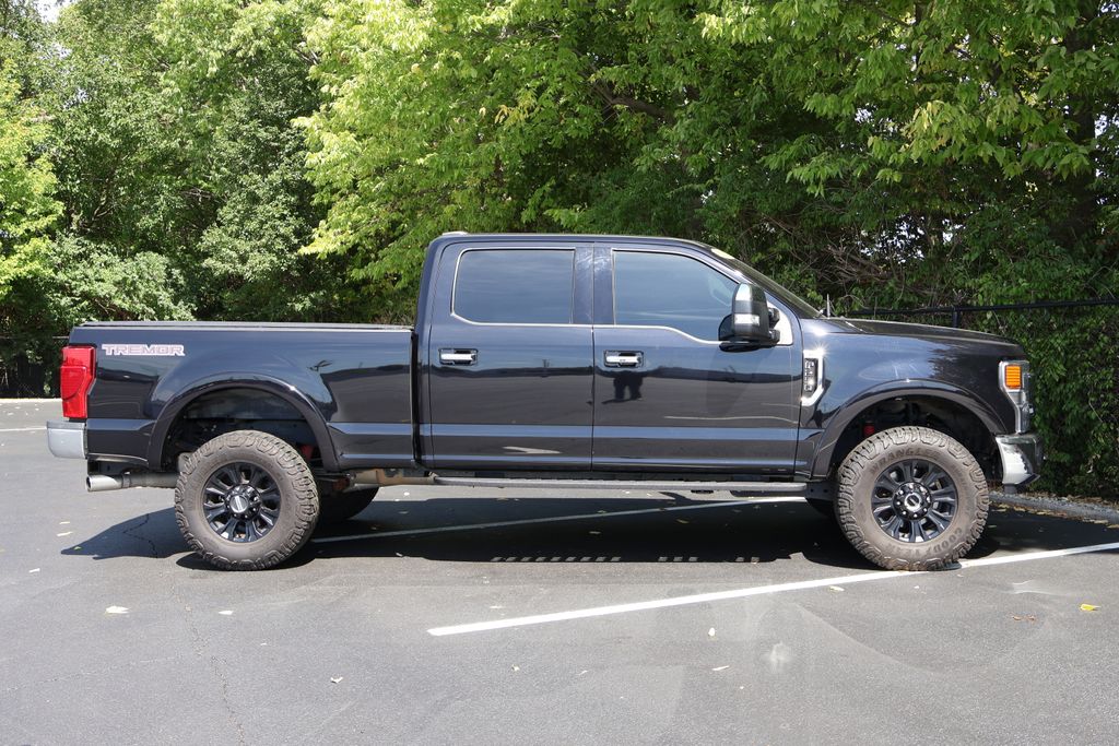 2021 Ford F-250 photo 9