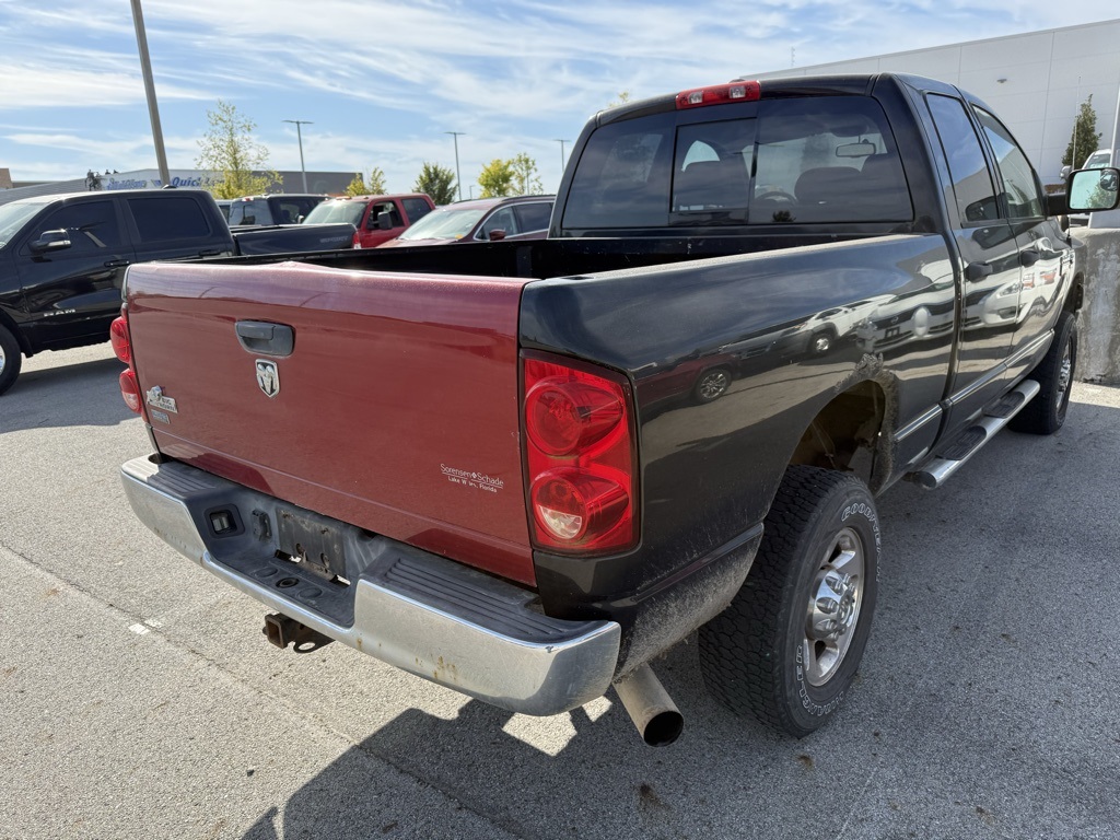 2009 Dodge Ram SLT photo 8
