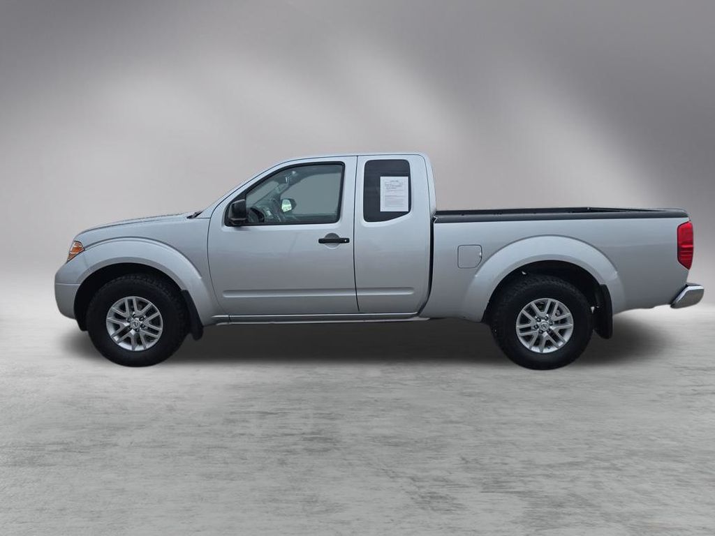 2019 Nissan Frontier SV photo 2