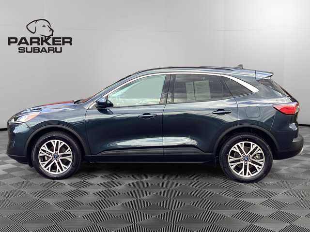 2022 Ford Escape SEL photo 2