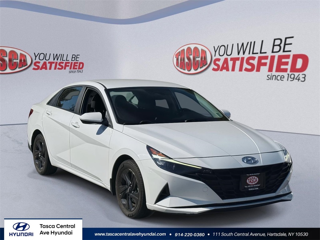 2022 Hyundai Elantra Blue