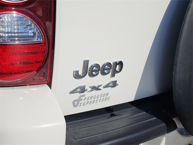 2007 Jeep Liberty Limited photo 4