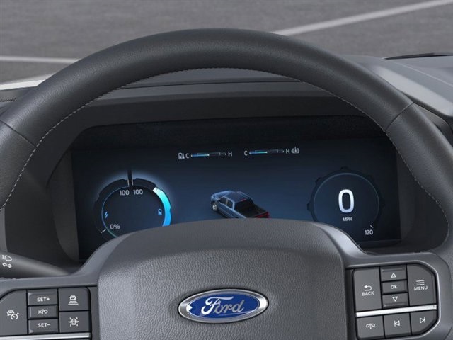 2025 Ford F-150 Lightning photo 12