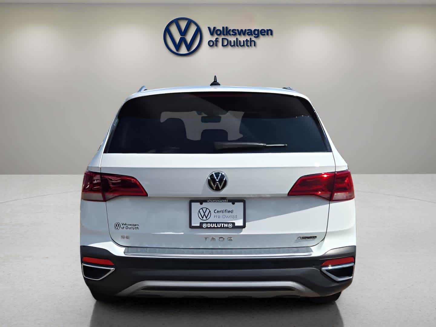 2022 Volkswagen Taos SE photo 3