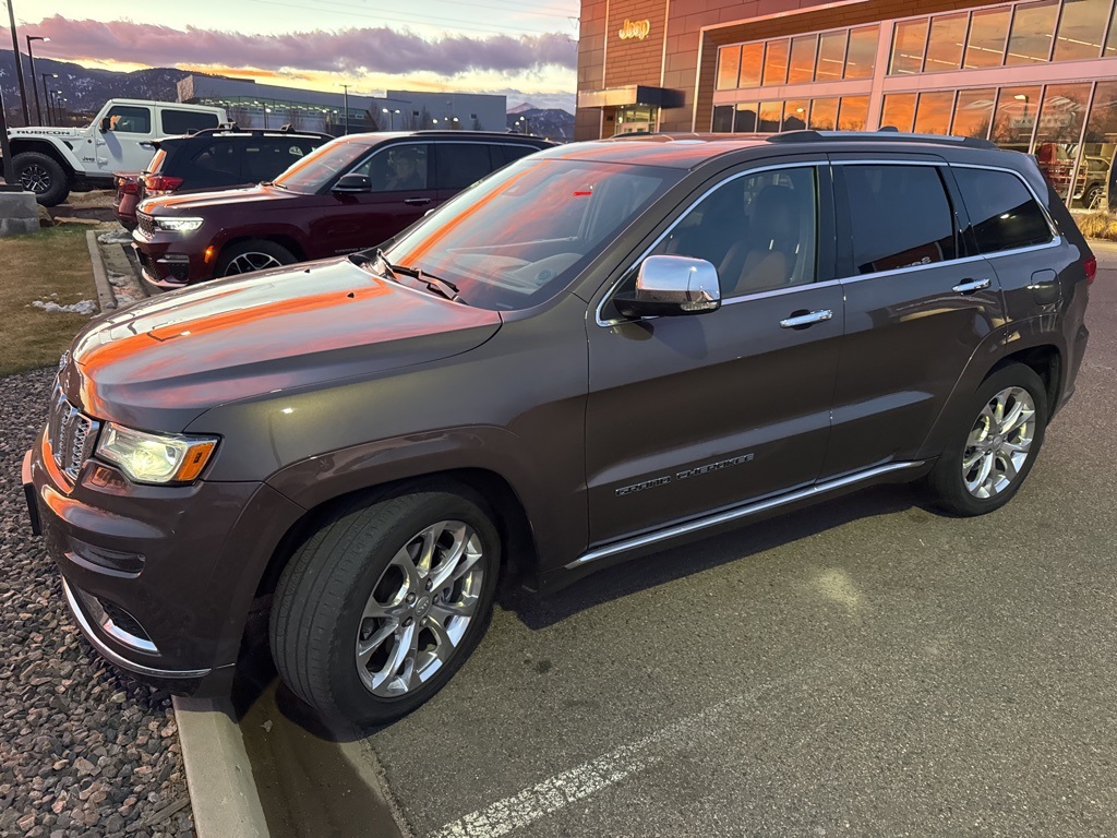 2020 Jeep Grand Cherokee Summit's photo