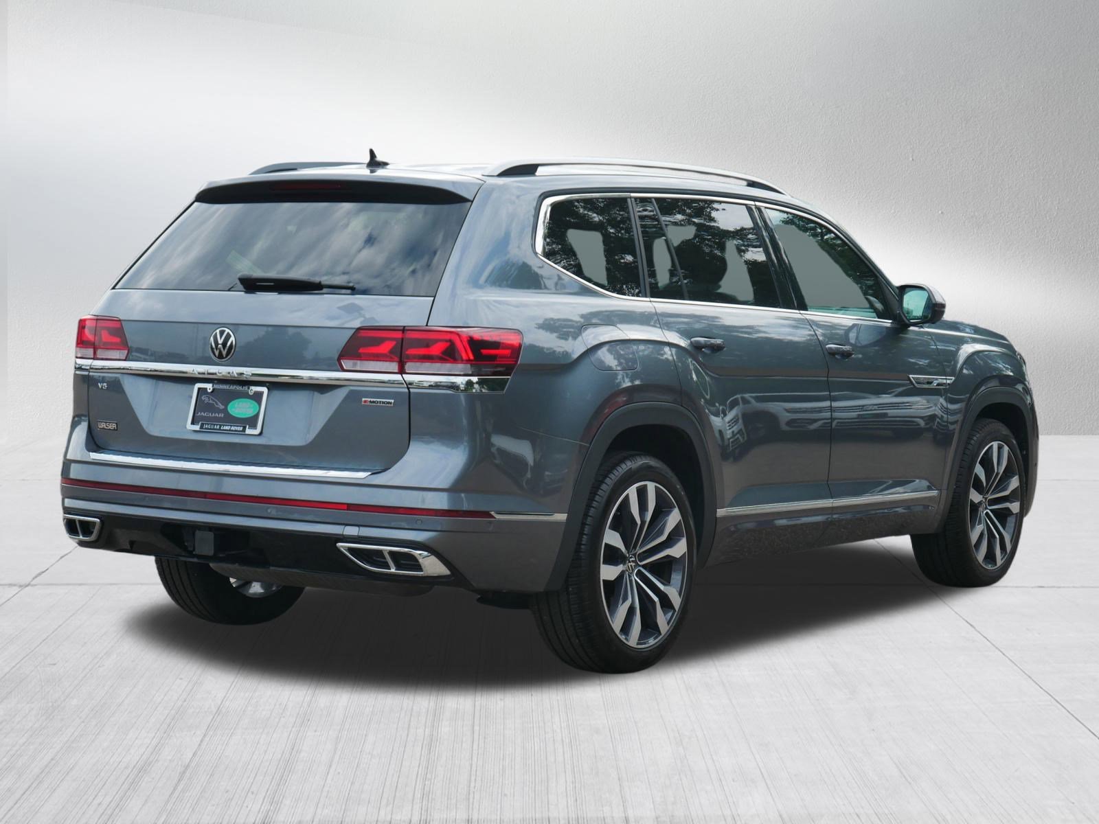 2022 Volkswagen Atlas V6 SEL Premium R-Line photo 4