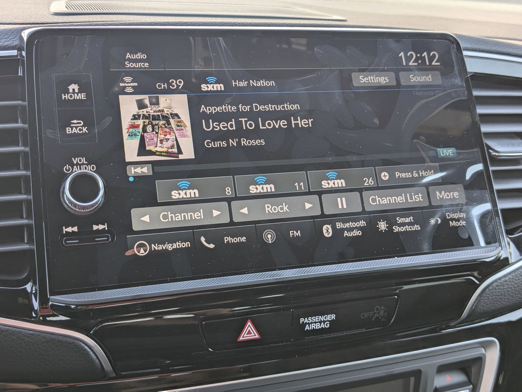 2025 Honda Ridgeline Black Edition photo 9