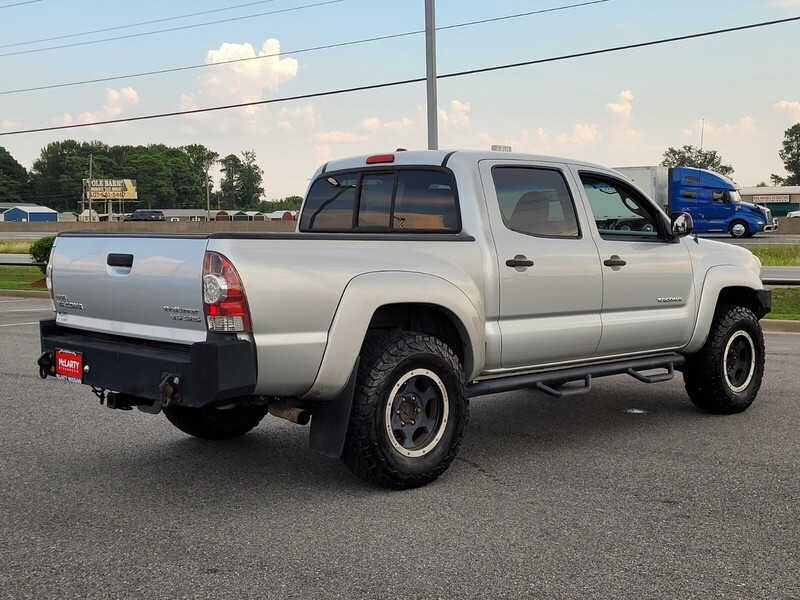 2011 Toyota Tacoma Double Cab V6 PreRunner photo 3