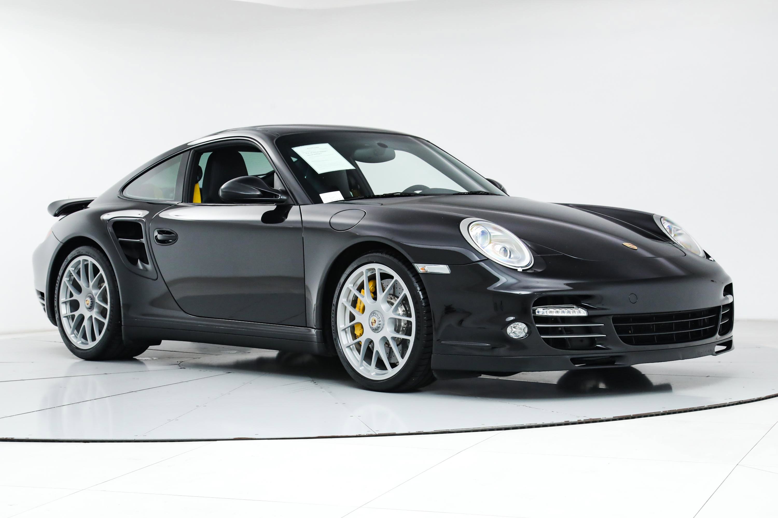 2012 Porsche 911 Turbo S photo 6