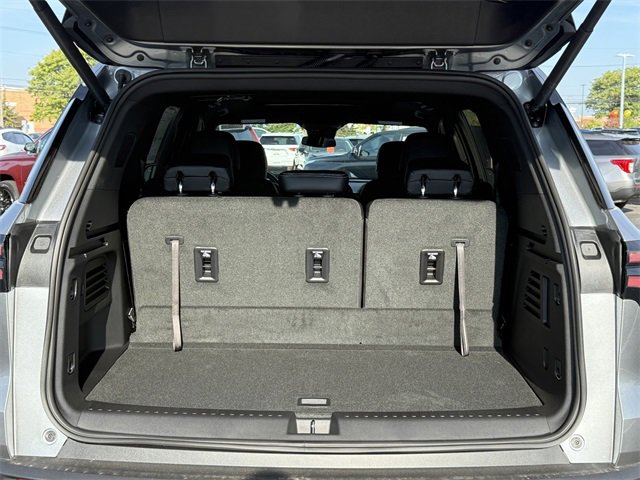 2026 Chevrolet Traverse photo 4