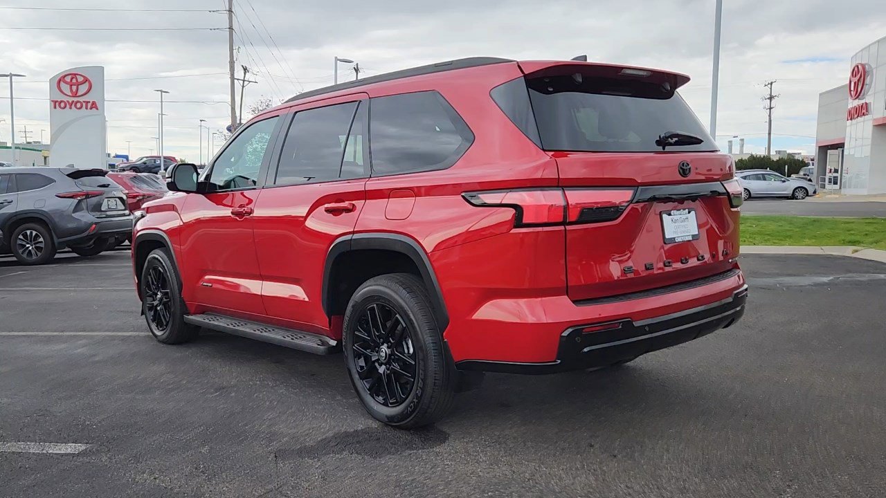 2025 Toyota Sequoia Limited photo 3