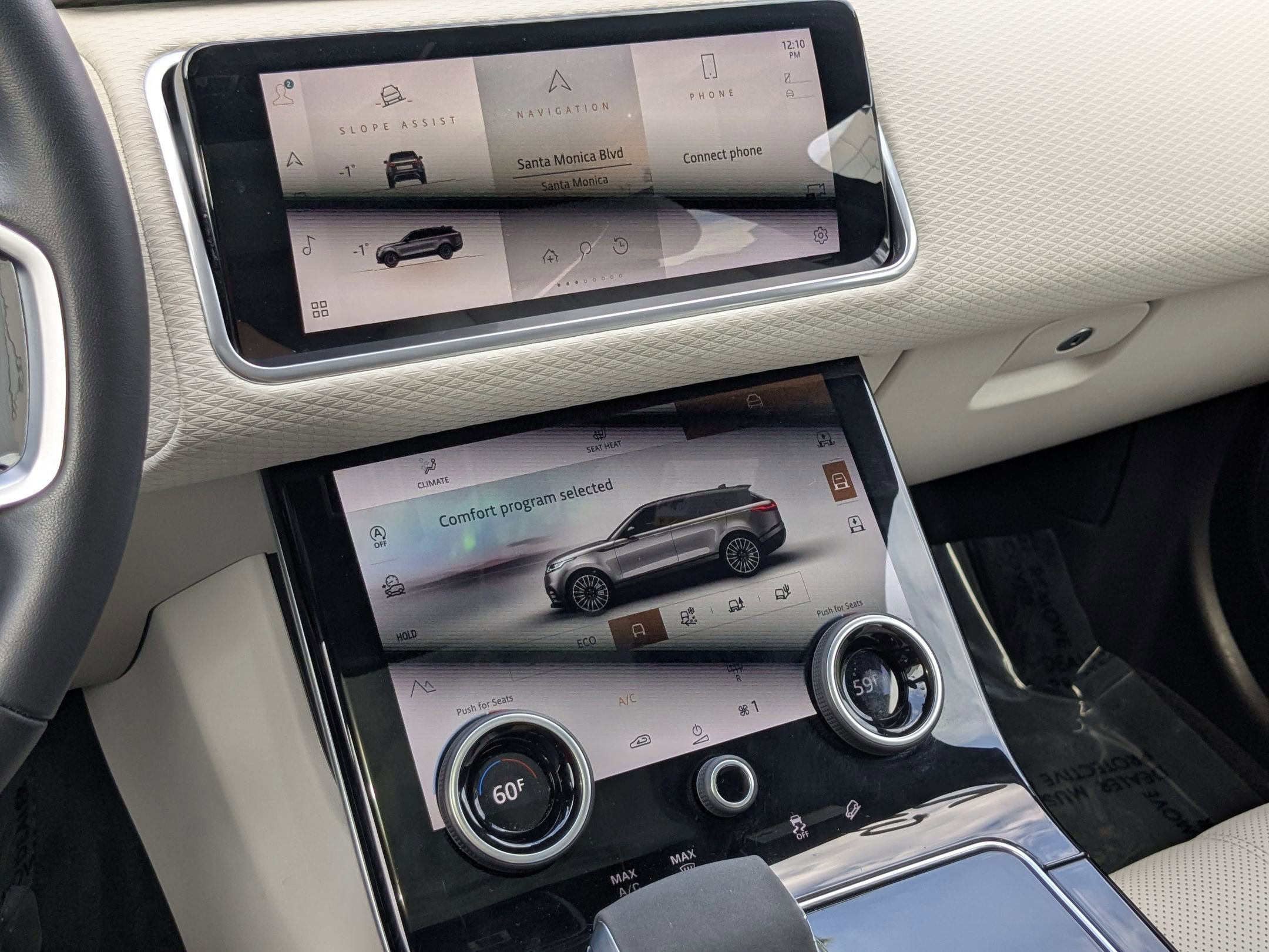 2023 Land Rover Range Rover Velar R-Dynamic S photo 14