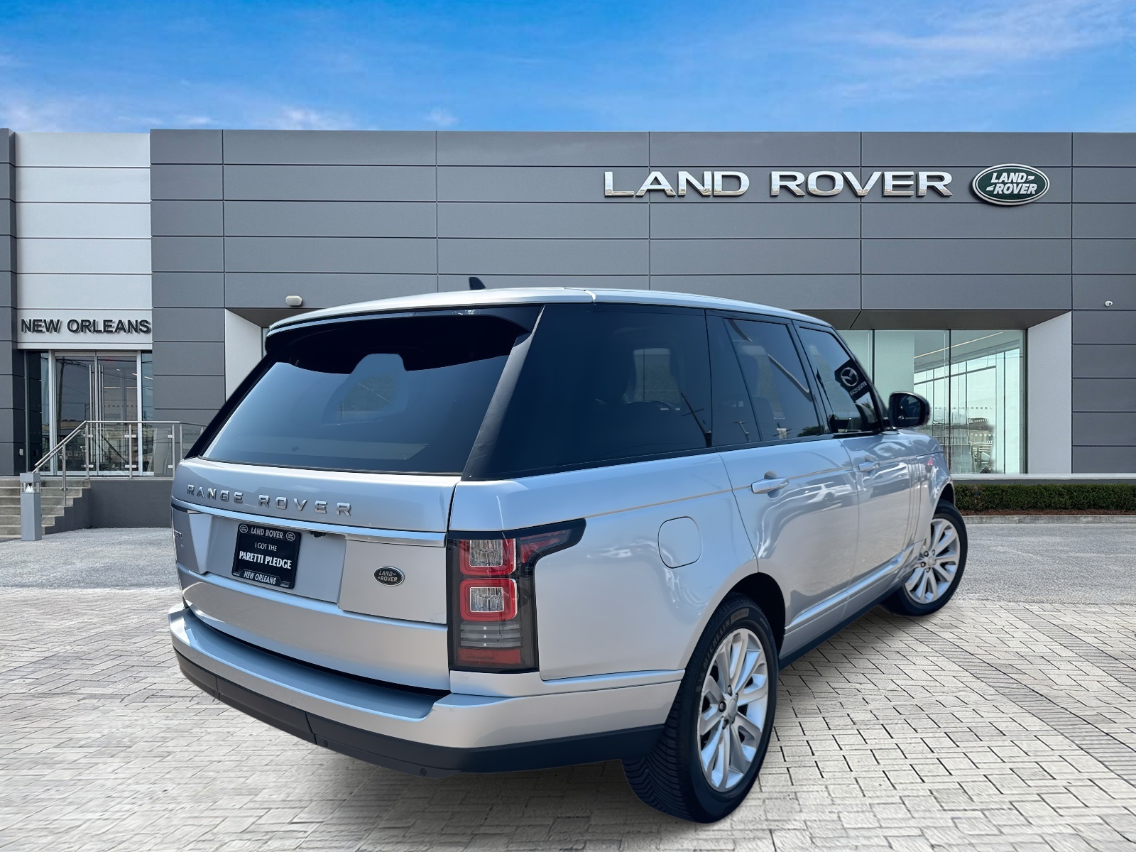2016 Land Rover Range Rover SuperCharged HSE photo 6