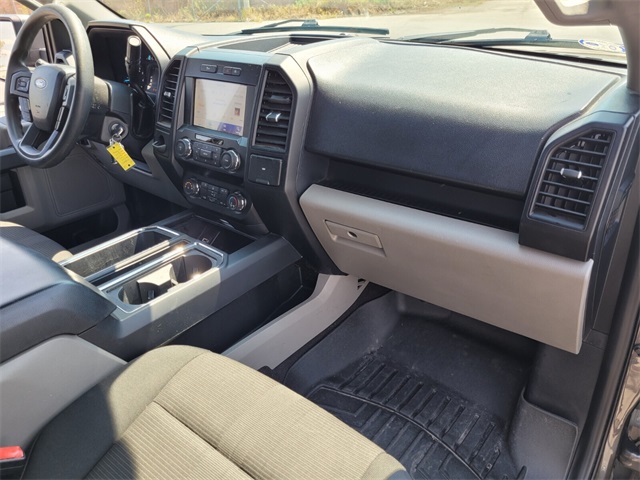 2020 Ford F-150 STX photo 13